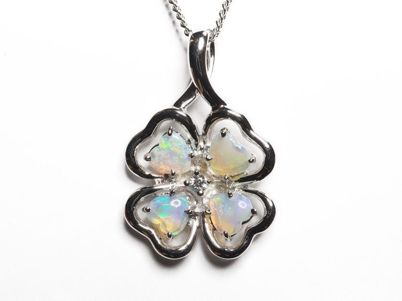 Silver Top Quality Crystal Opal Doublets Pendant TOG-105