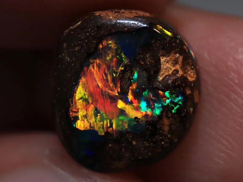 5.25 Ct. Winton Boulder Polished Opal TOG-2067