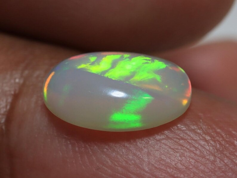 1.6 Ct. Welo Crystal Polished Opal TOG-1028 - Image 2