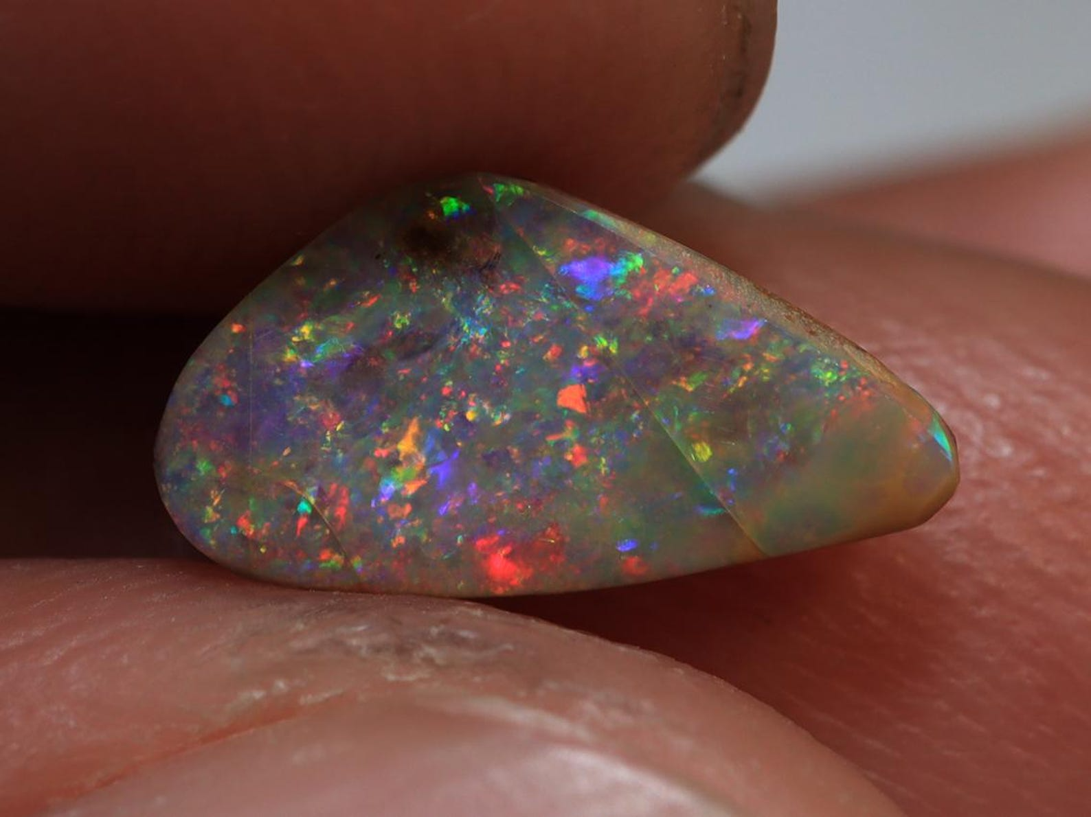 1.05 Ct. Gem Sparkling Multi Fire Colour Pipe Crystal Boulder Polished Opal TOG-2135 - Image 2