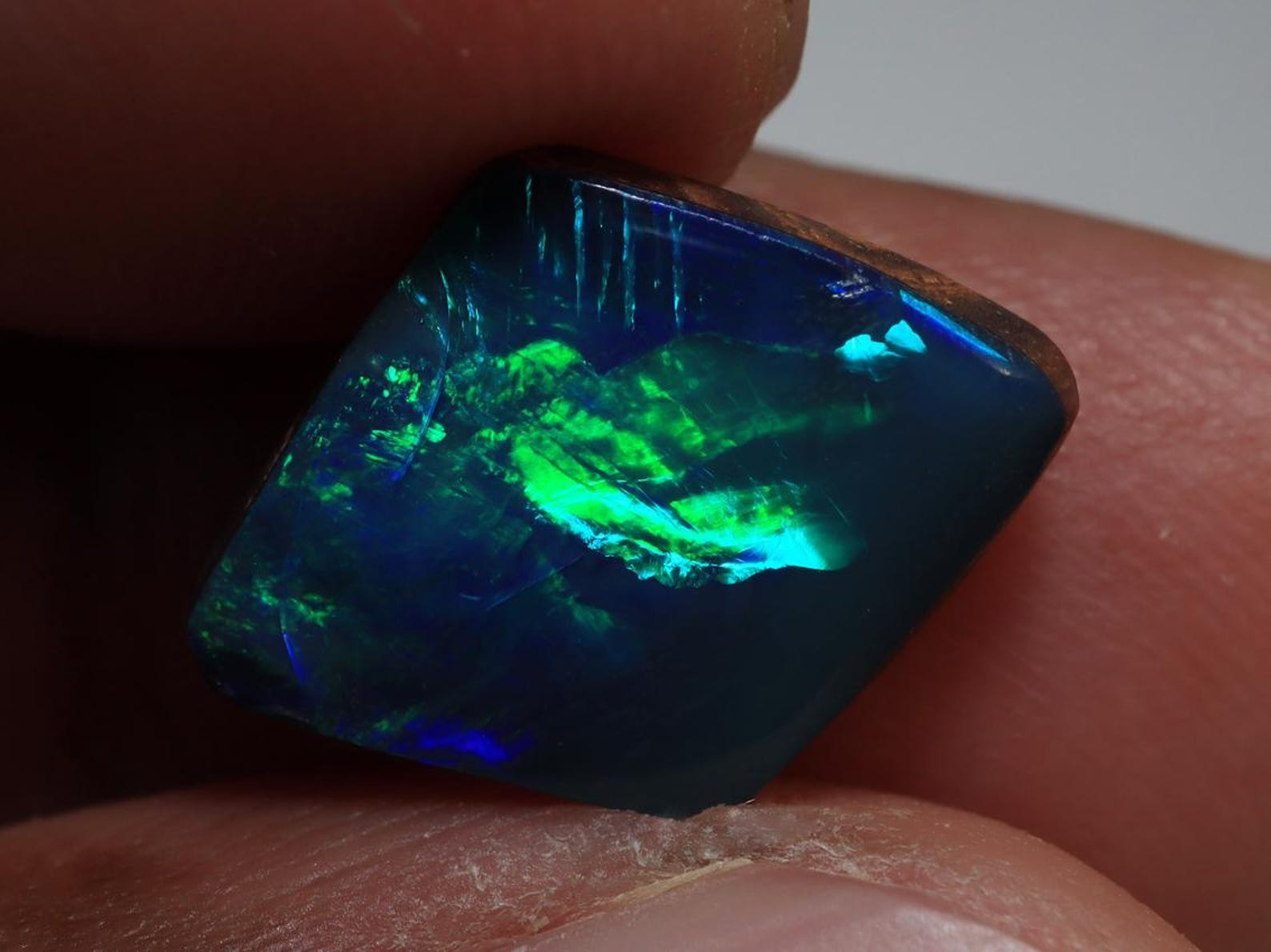 4.75 Ct. Winton Boulder Opal Doublets TOG-1902 - Image 2