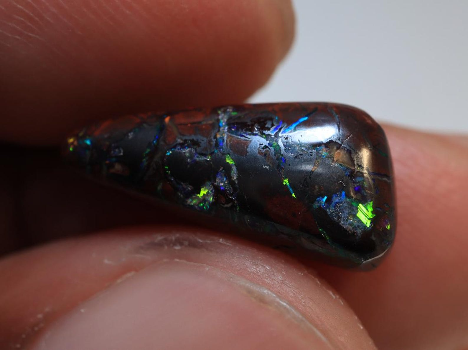6.10 Ct. Koroit Boulder Polished Opal TOG- 1949 - Image 2