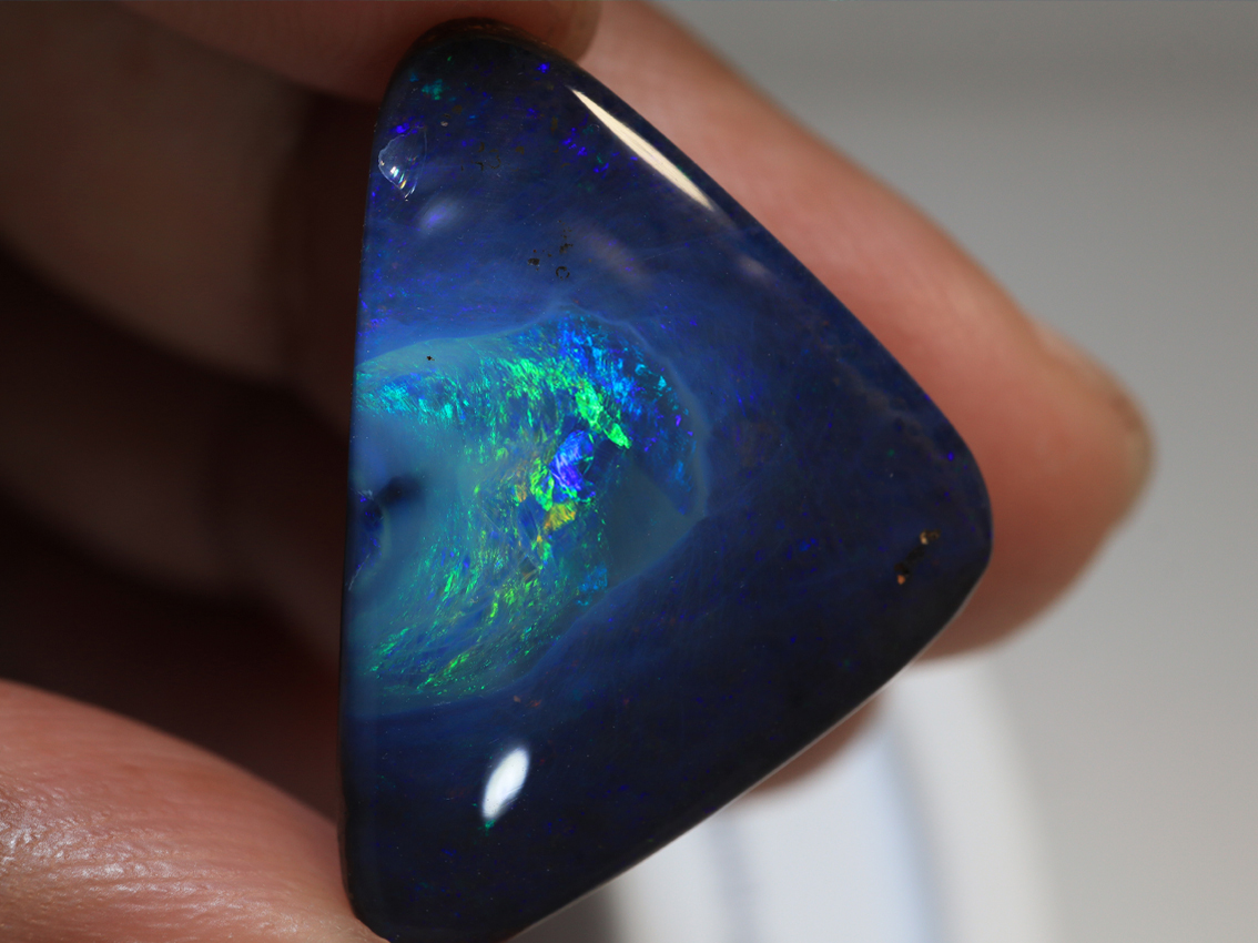 22.80 Ct. Winton Boulder Opal TOG-2129
