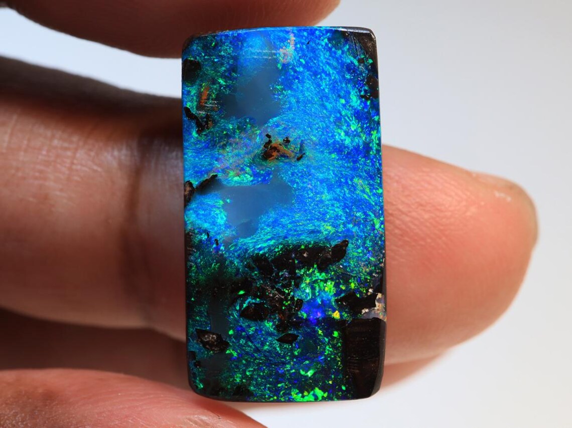 17.00 Ct. Winton Boulder Polished Opal TOG- 1930 - Image 4