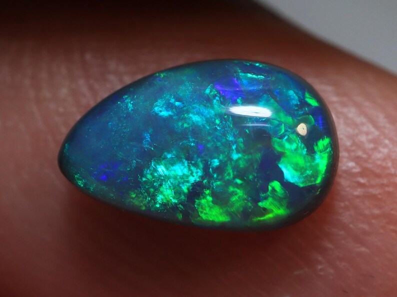 0.90 Ct. Lightning Ridge Black Opal TOG-1219 - Image 2