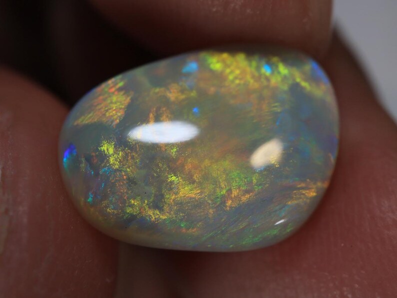 4.30 Ct. Lightning Ridge Multi Colour Dark Opal TOG-1200 - Image 4