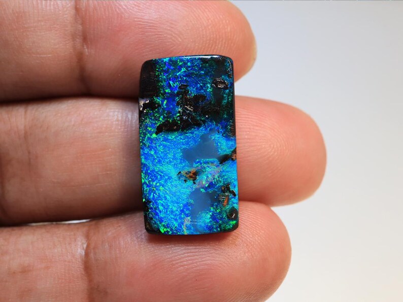 17.00 Ct. Winton Boulder Polished Opal TOG- 1930 - Image 5