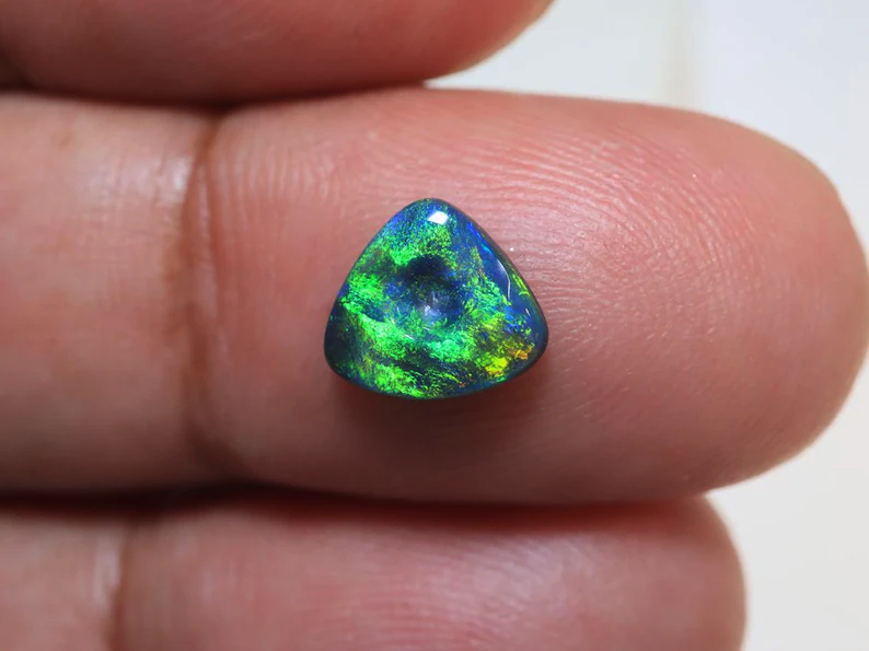 0.70 Ct. Lightning Ridge Black Opal TOG-966 - Image 3