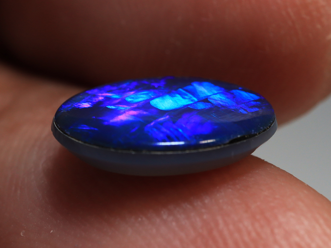 2.00 Ct. (SOLD) Lightning Ridge Top Grade Chines Writing Opal Doublet TOG-1062 - Image 4