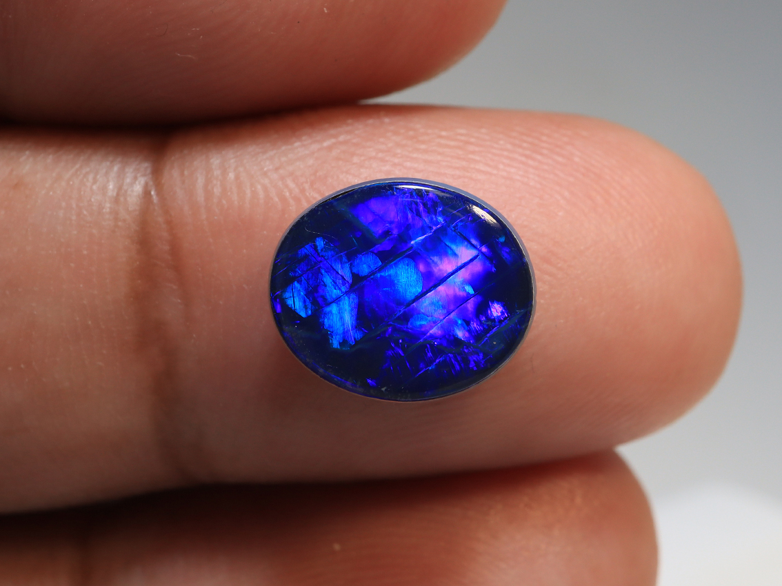 2.00 Ct. (SOLD) Lightning Ridge Top Grade Chines Writing Opal Doublet TOG-1062 - Image 3