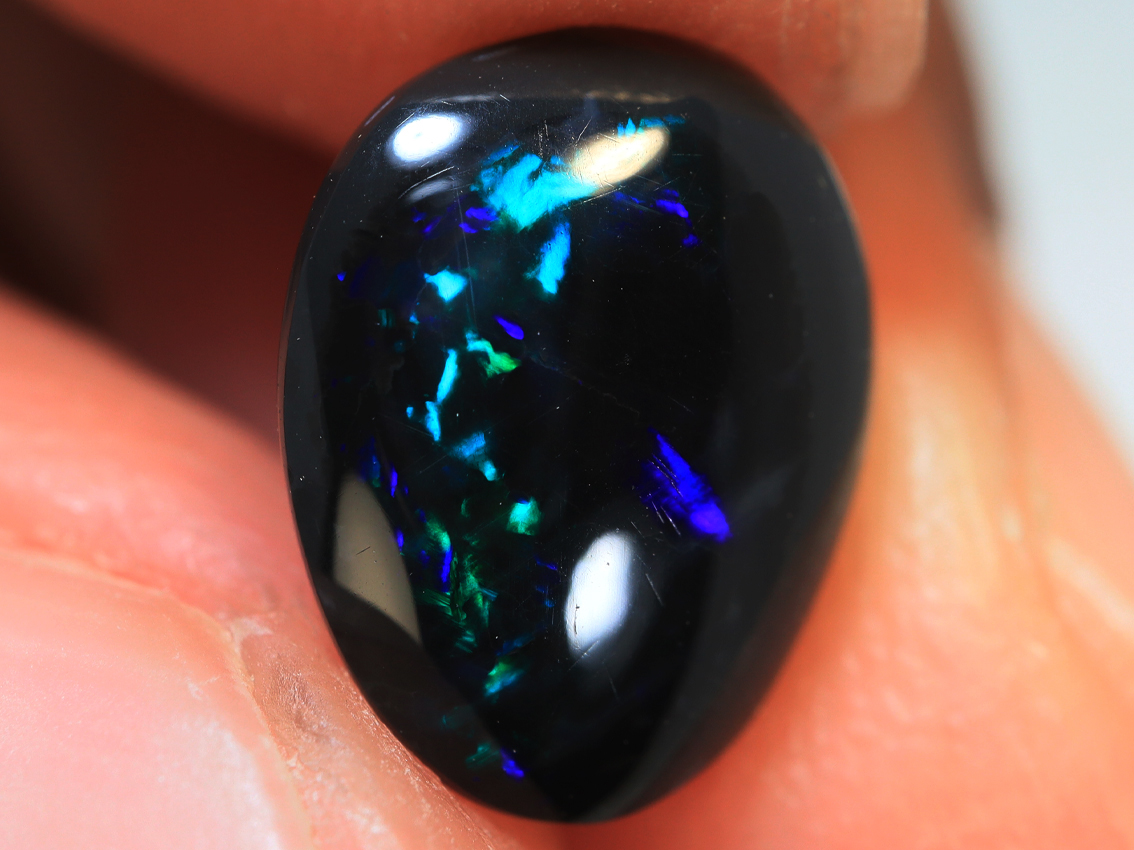 1.65 Ct. Lightning Ridge Black Opal TOG-1149 - Image 3