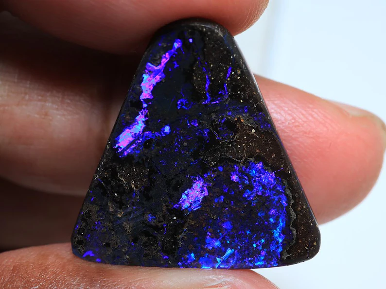 23.45 Ct. Winton Boulder Opal TOG-2009