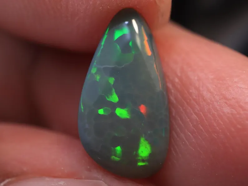 1.60 Ct. Lightning Ridge Semi Black Opal TOG-1319