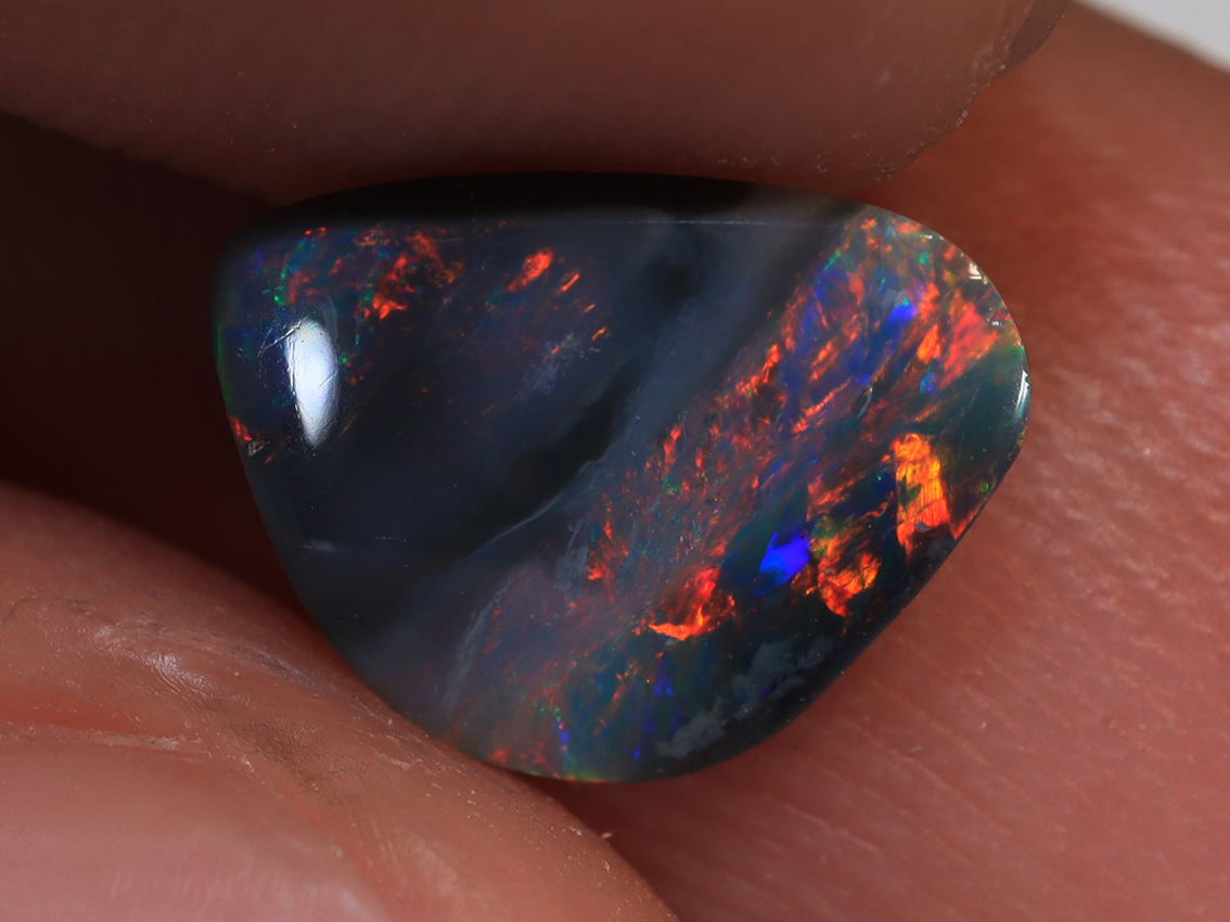 0.70 Ct. Lightning Ridge Black Opal TOG-1190 - Image 3