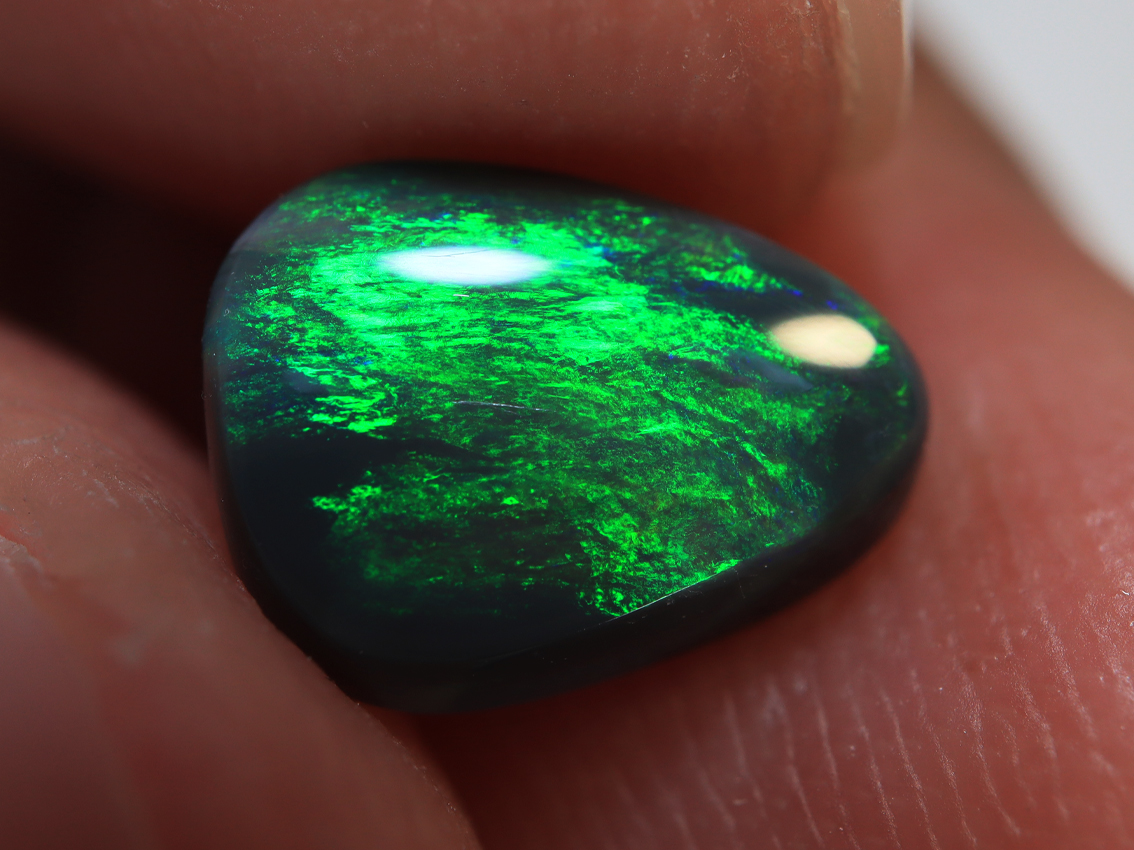 1.15 Ct. Lightning Ridge Black Opal TOG-1217 - Image 2