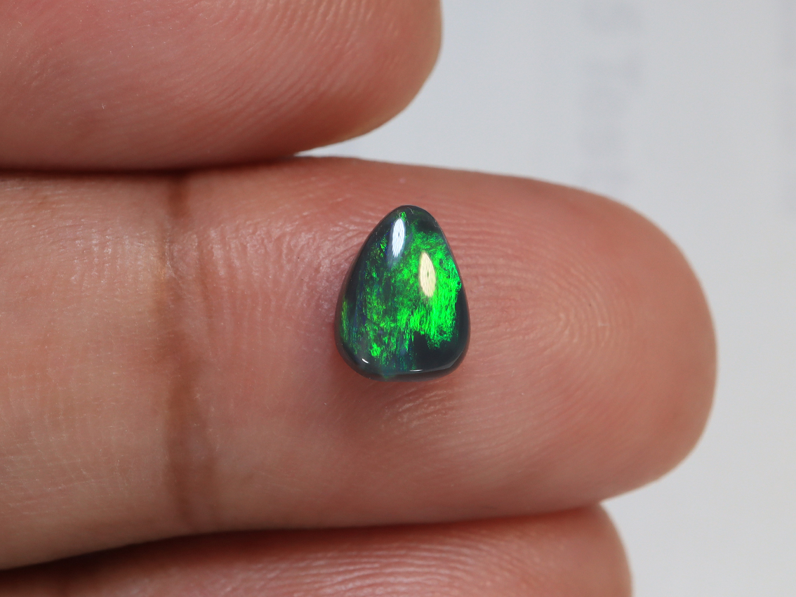 1.15 Ct. Lightning Ridge Black Opal TOG-1217 - Image 8