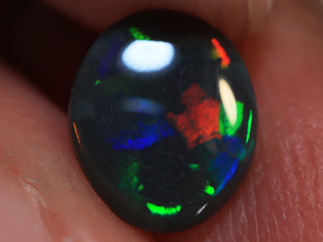0.90 Ct. Lightning Ridge Black Opal TOG-1221