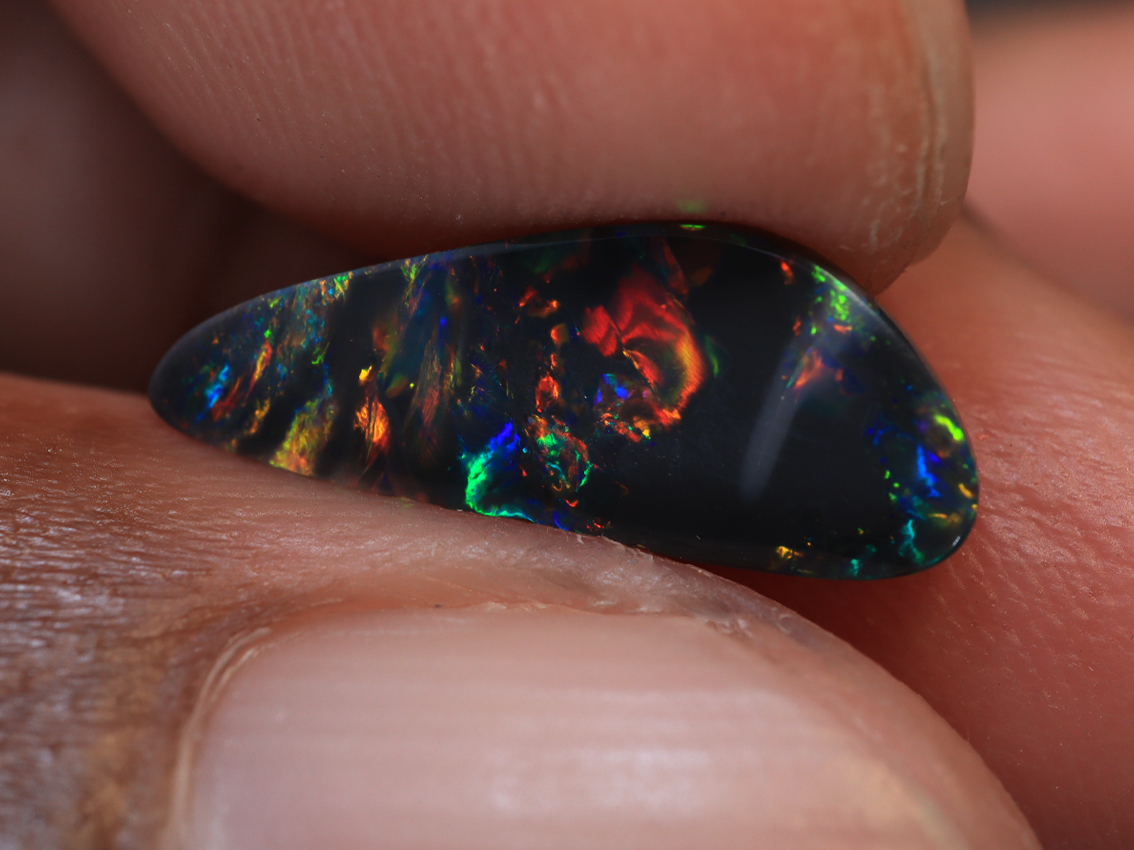 1.00 Ct. Lightning Ridge Black Opal TOG-1273 - Image 4