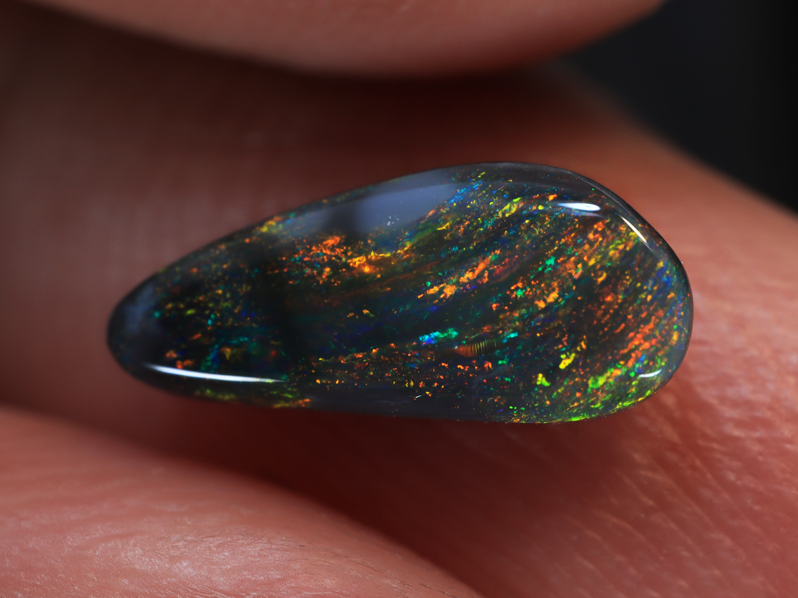 0.75 Ct. Lightning Ridge Black Opal TOG-1324 - Image 4