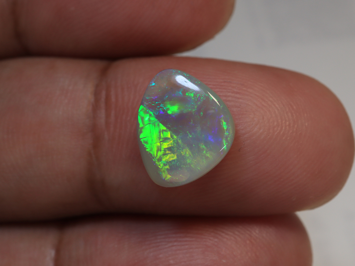 2.25 Ct. Lightning Ridge Dark Opal TOG-1165 - Image 7