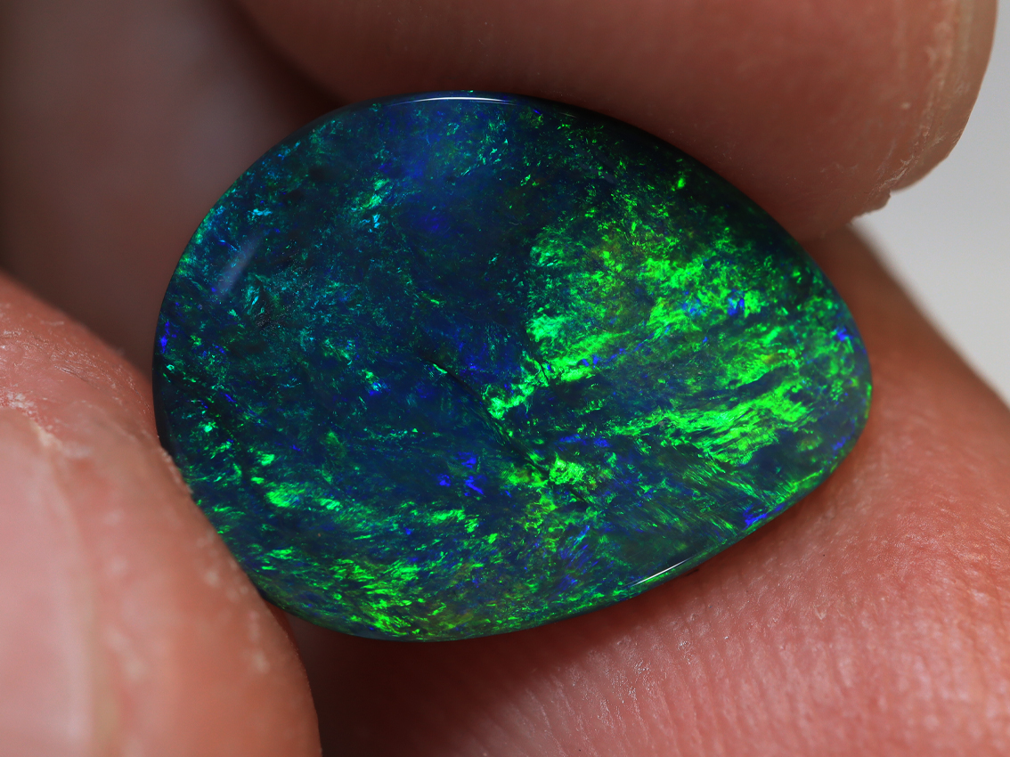 1.95 Ct. Lightning Ridge Black Opal TOG-1175 - Image 3