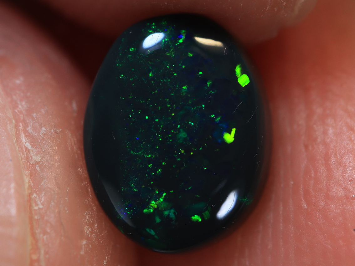 0.95 Ct. Lightning Ridge Black Opal TOG-1174 - Image 4