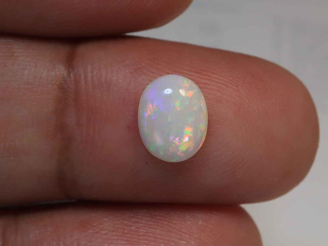 0.90 Ct. Lightning Ridge White Opal TOG-1171 - Image 4
