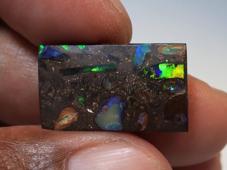 13.55 Ct. Boulder Polished Opal TOG-2017 - Image 2