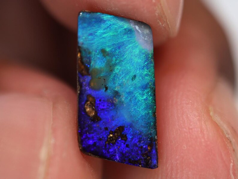 3.40 Ct. Winton Boulder Polished Opal TOG-2020