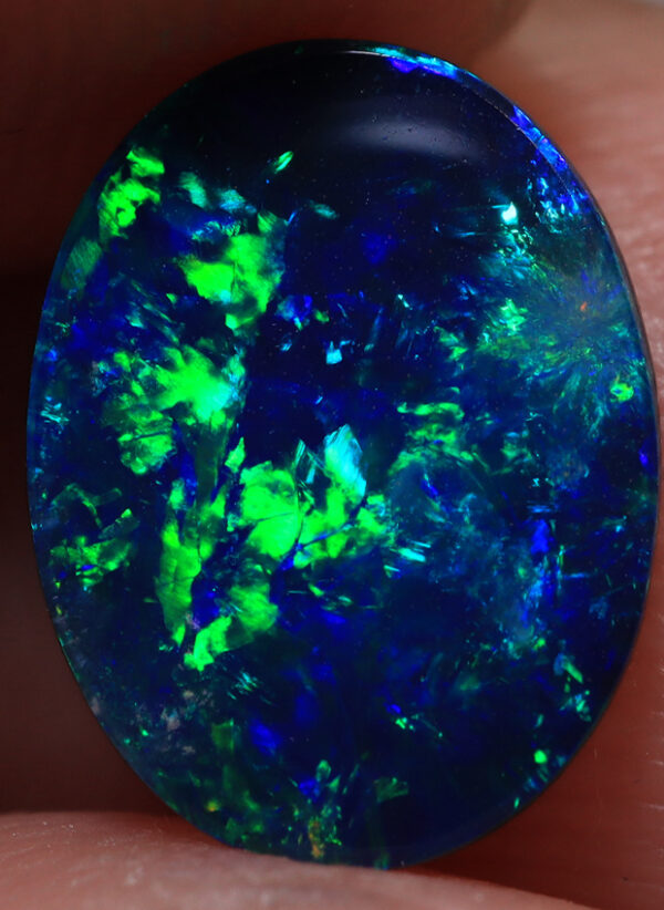 0.85 Ct. Lightning Ridge Polished Opal Doublet TOG-1102