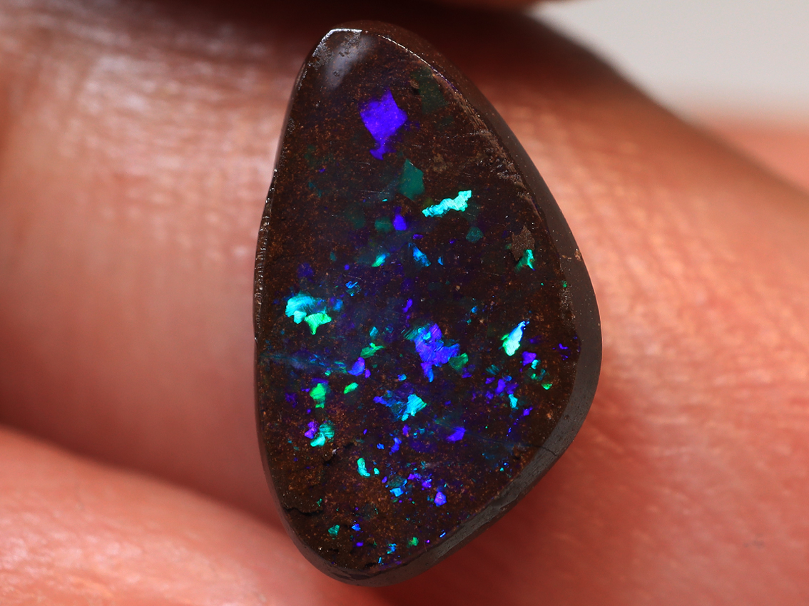 1.95 Ct. Winton Boulder Sparkling Polished Opal TOG-2105 - Image 2