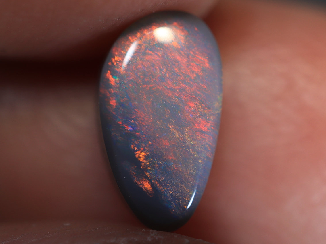 0.80ct. Lightning Ridge Semi Black Opal TOG-1368 - Image 2