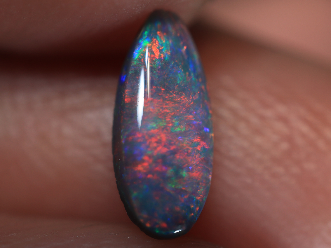 0.40 Ct. Lightning Ridge Multi Colour Black Opal TOG-1374