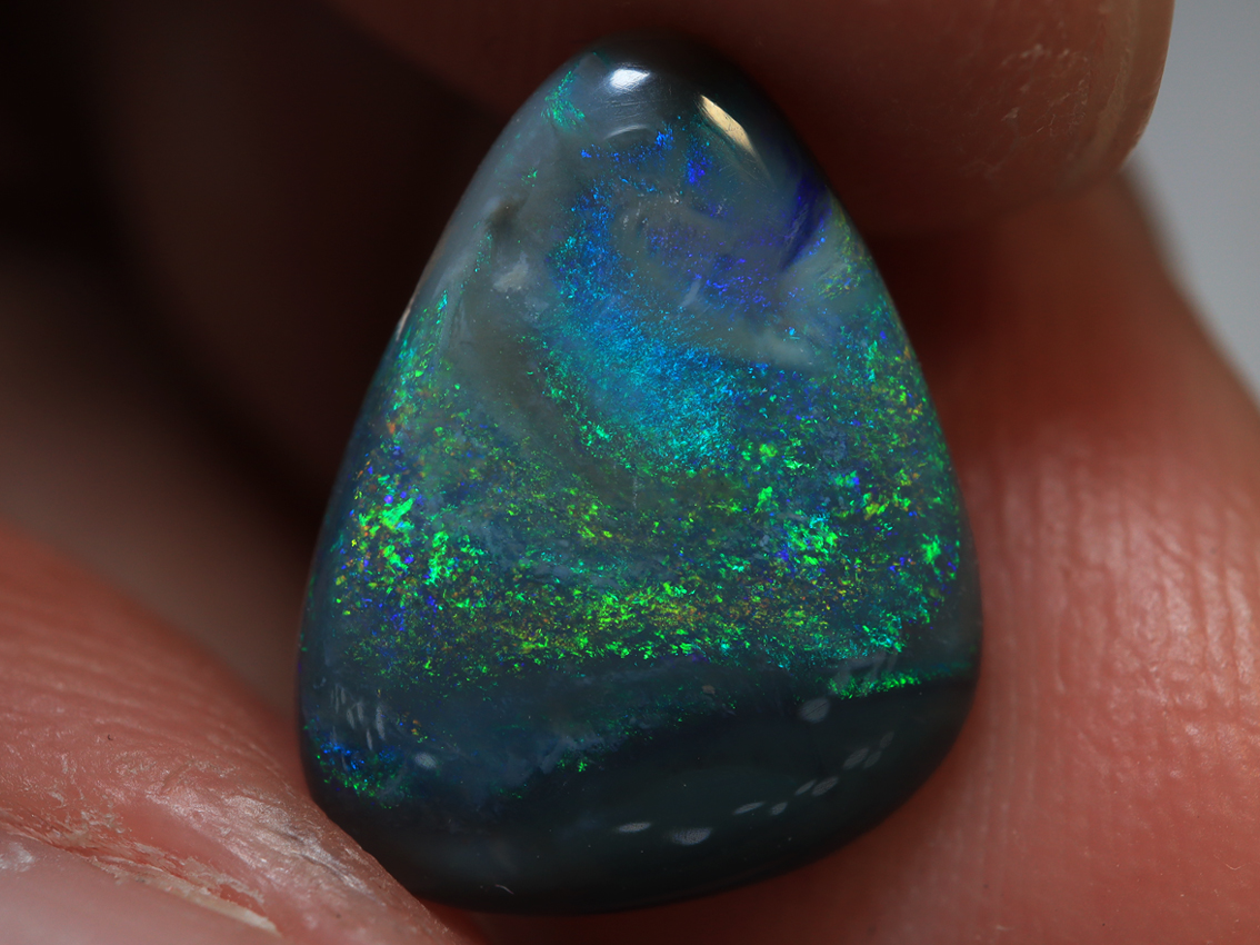 3.15 Ct. Lightning Ridge Dark Opal TOG-1131