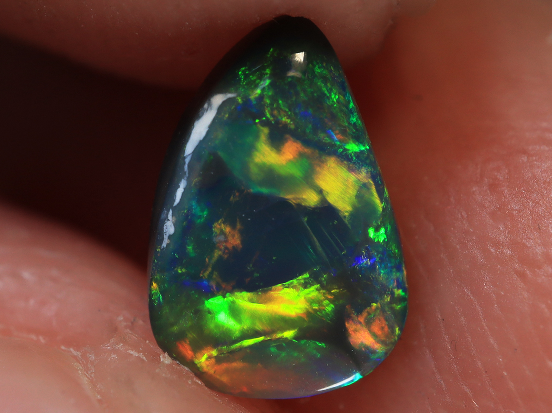 0.55 Ct. Lightning Ridge Black Opal TOG-1139
