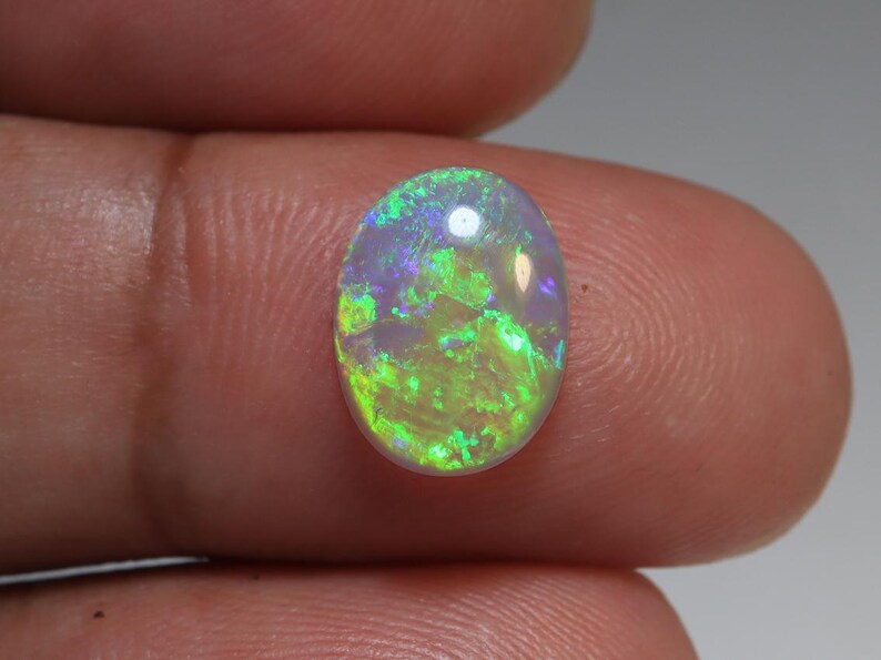 1.50 Ct. Lightning Ridge Crystal Opal TOG-1072 - Image 4