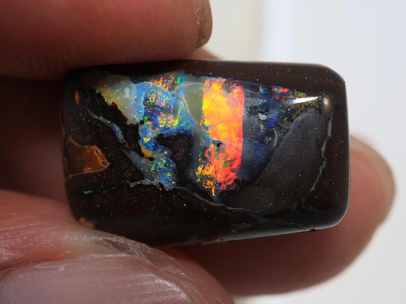 10.00 Ct. Boulder Polished Opal TOG-1872 - Image 2