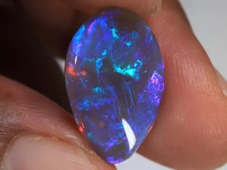 7.15 Ct. Lightning Ridge Multi Colour Crystal Opal TOG-1216