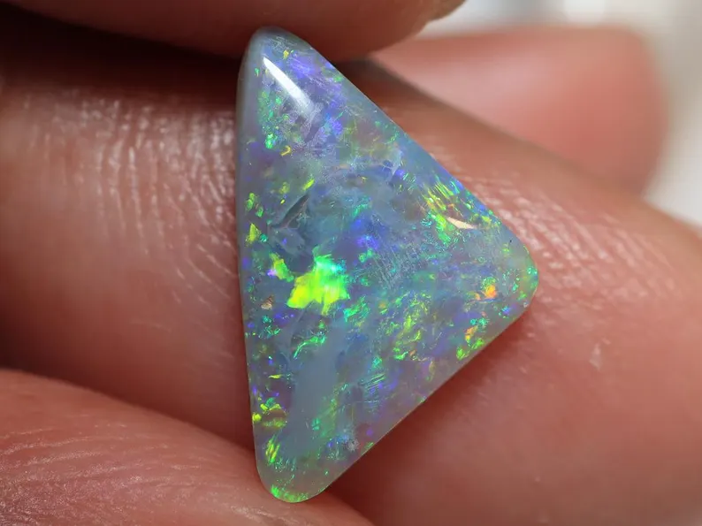 1.90 Ct. Lightning Ridge Dark Opal TOG-771