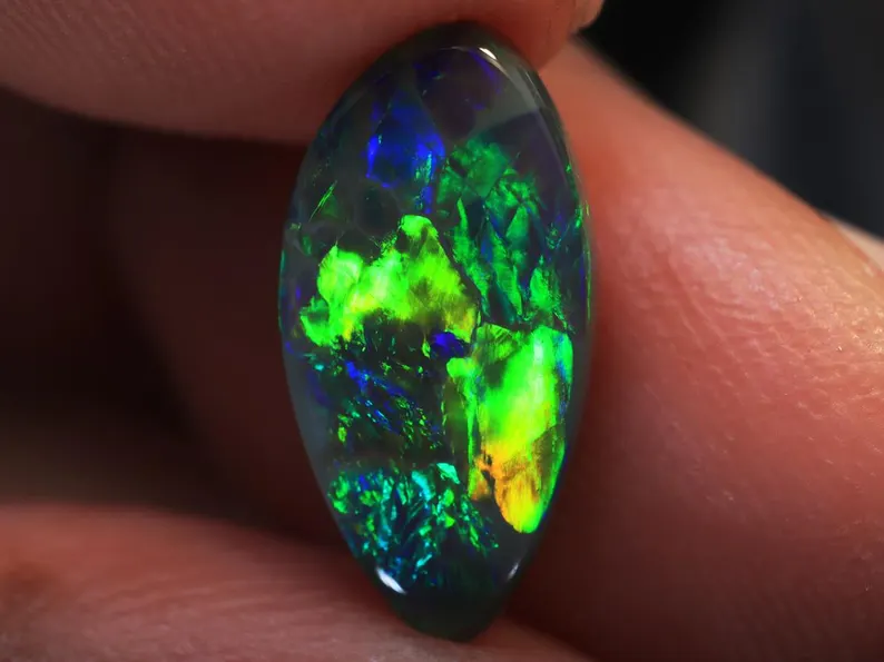 2.30ct. Lightning Ridge Semi Black Opal TOG-1070