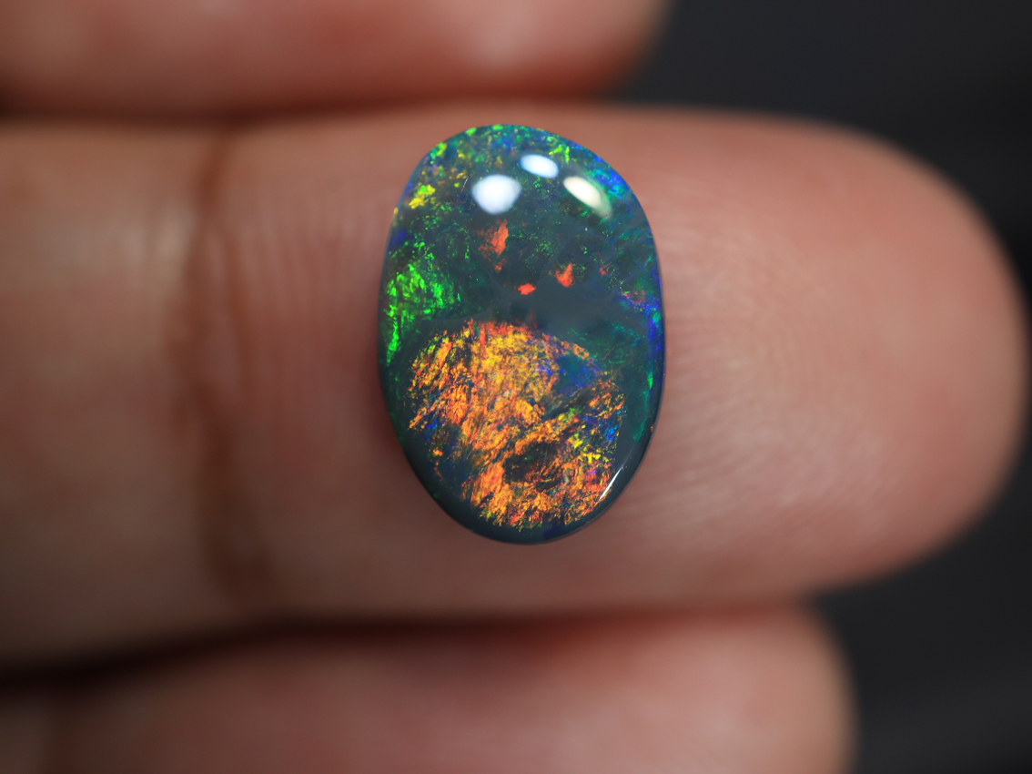 2.10 Ct. Lightning Ridge Black Opal TOG-1389 - Image 2