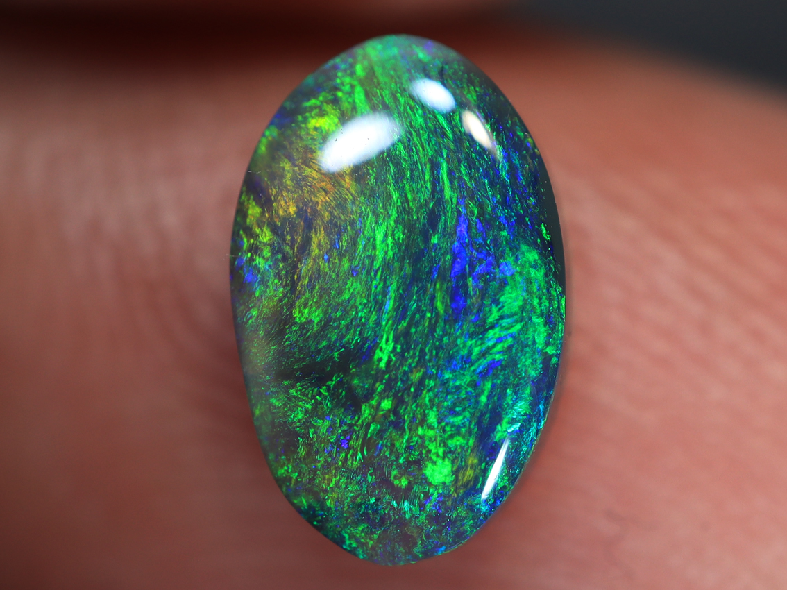0.75 Ct. Lightning Ridge Black Opal TOG-1392