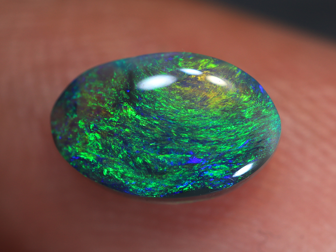 0.75 Ct. Lightning Ridge Black Opal TOG-1392 - Image 4