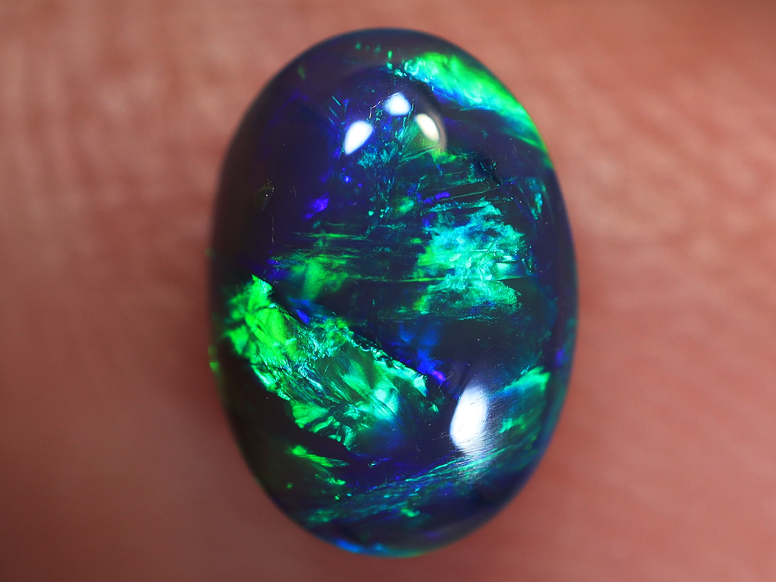 0.70 Ct. Lightning Ridge Black Opal TOG-1393