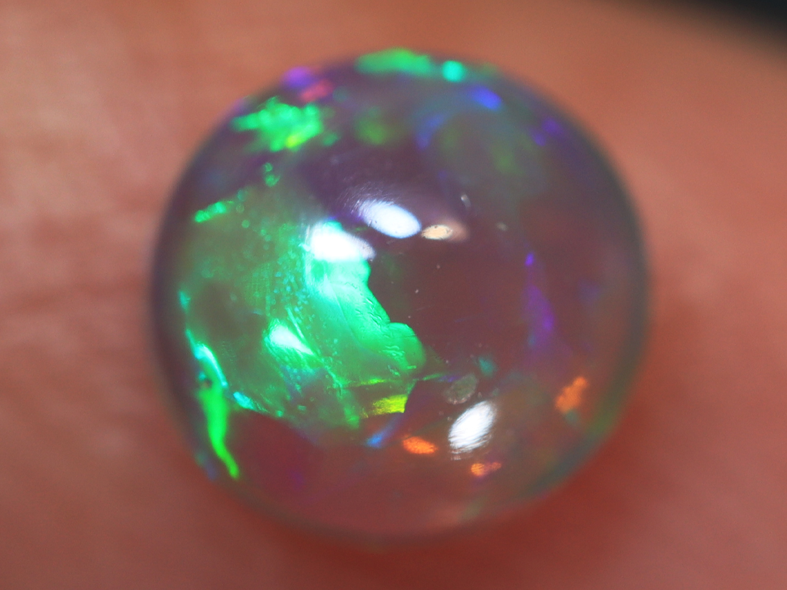 0.70 Ct. Lightning Ridge Multi Colour Crystal Opal TOG-1394