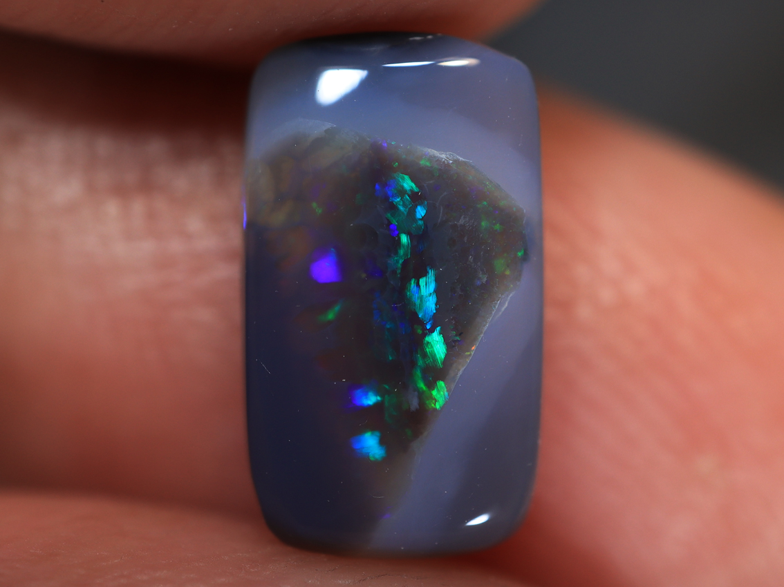 1.60 Ct. Lightning Ridge Semi Black Opal TOG-1395