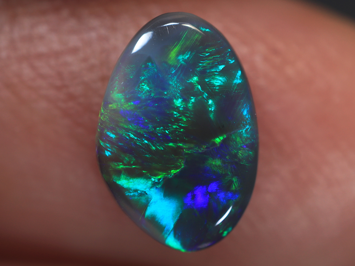 0.70 Ct Lightning Ridge Semi Black Opal TOG-1398 - Image 3