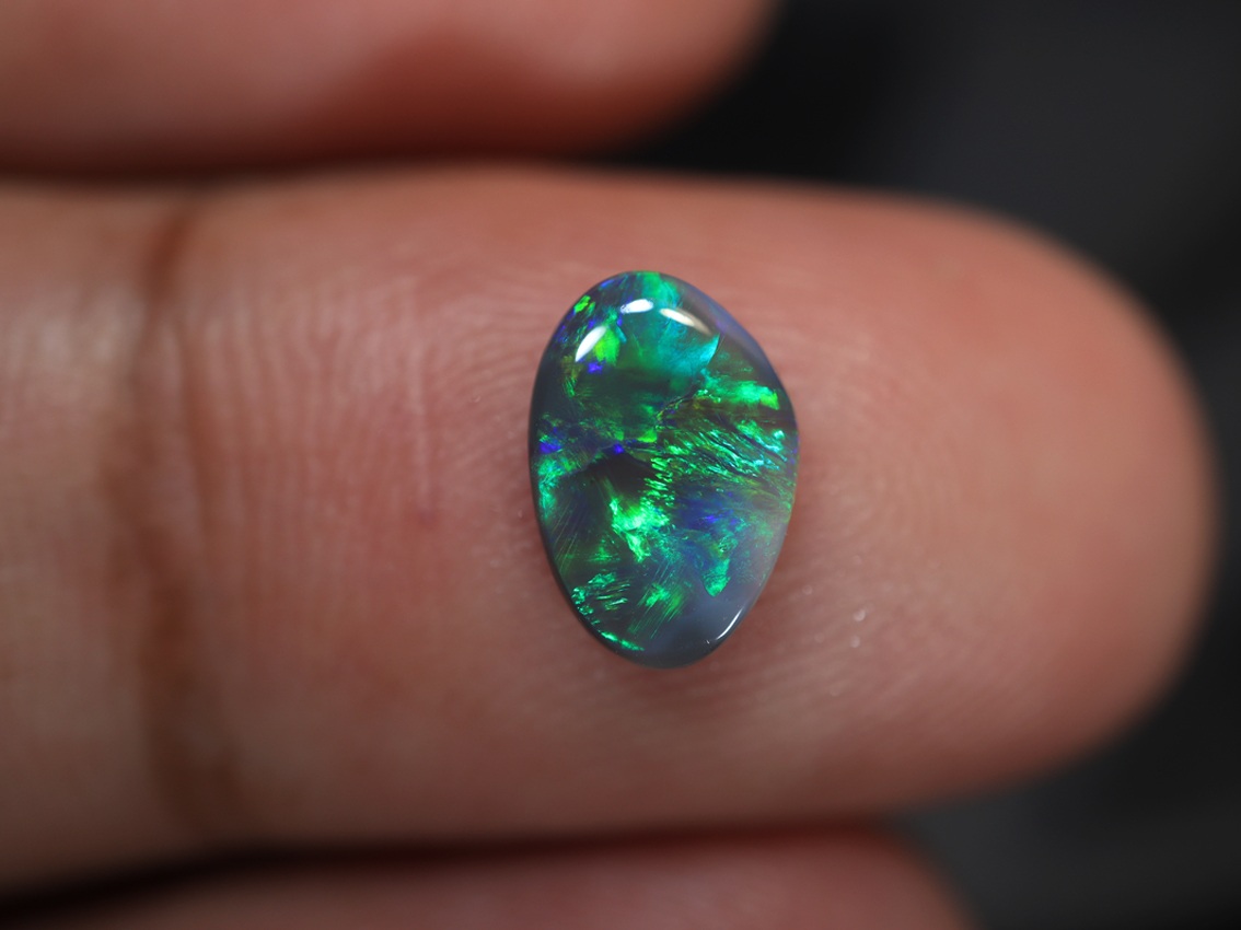 0.70 Ct Lightning Ridge Semi Black Opal TOG-1398 - Image 5